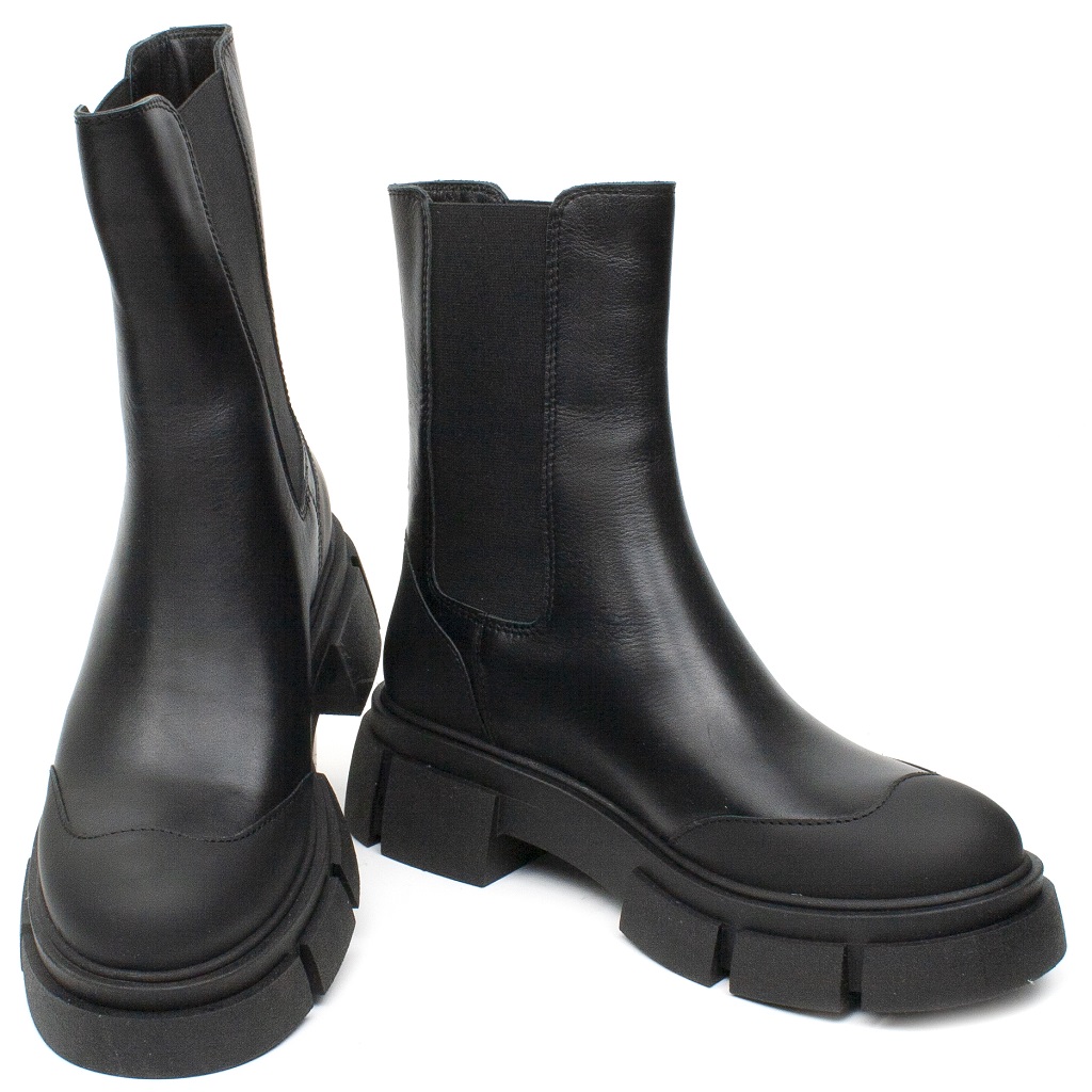 Roca Shoes